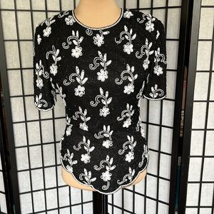 VTG Laurence Kazar dressy top with white sequins and black and white bead. Small